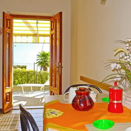 Bellavista Patio And View By Gardadomusmea Апартаменты Pieve (Lombardy)